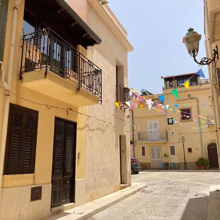 Casa Vacanze Brezza Marina Trappeto (Sicily)